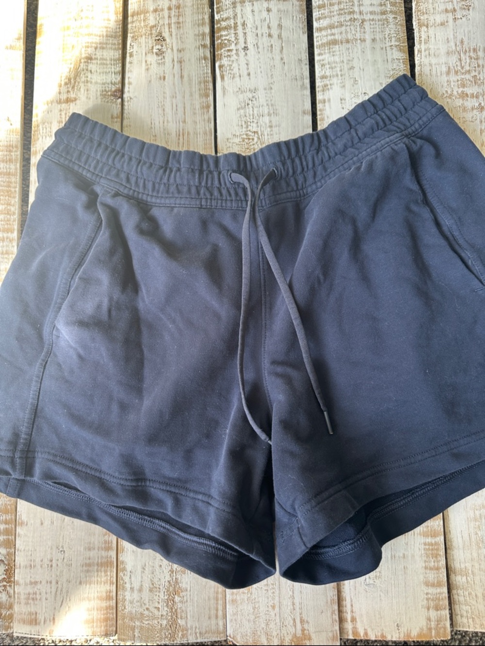Athleta Shorts Size S Navy